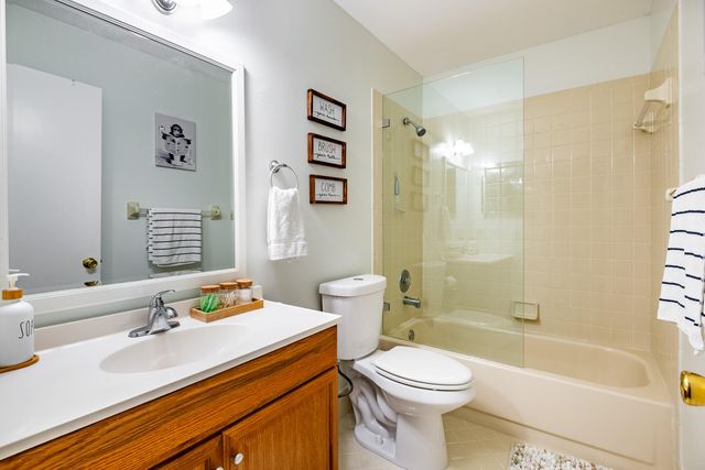 740 SE 1st Way 101, Deerfield Beach, FL 33441