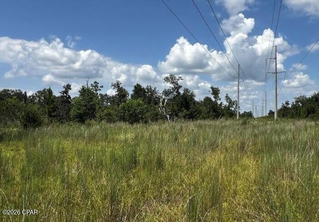 8450 Kiwi Lane, Youngstown, FL 32466