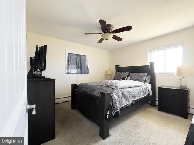 1306 BAYSHORE AVE, Brigantine, NJ 08203