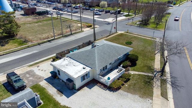 1306 BAYSHORE AVE, Brigantine, NJ 08203