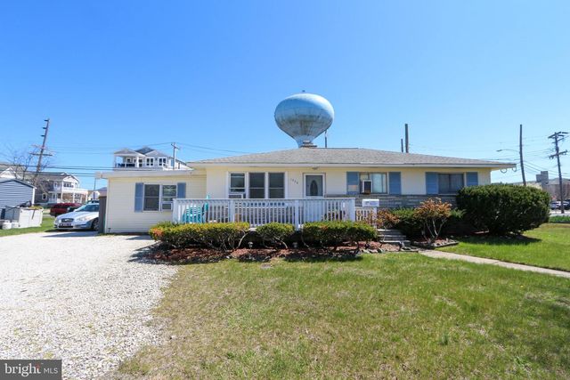1306 BAYSHORE AVE, Brigantine, NJ 08203