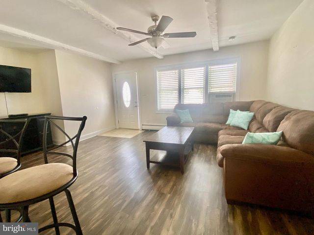 1306 BAYSHORE AVE, Brigantine, NJ 08203