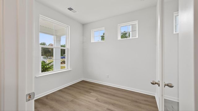 446 Cadbury Loop, Summerville, SC 29486