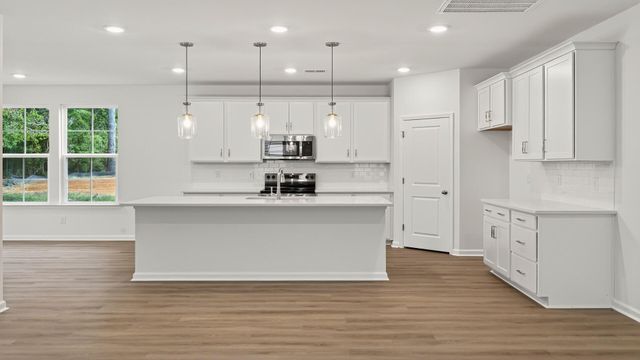 446 Cadbury Loop, Summerville, SC 29486