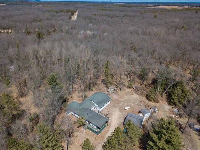 1142 Fawn Court, Grand Marsh, WI 53936