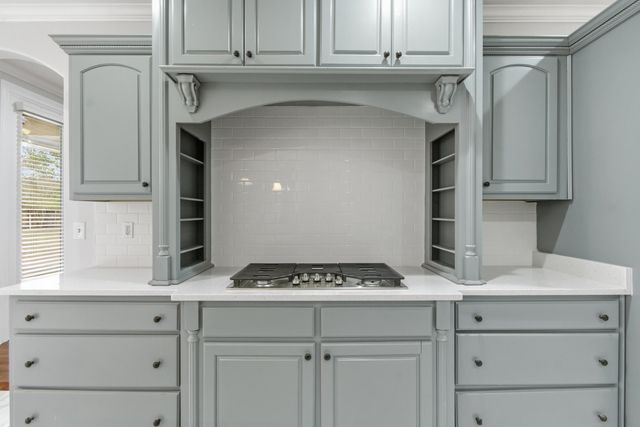 11080 SHELBY POST RD, Collierville, TN 38017