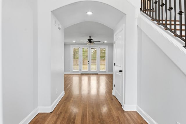 11080 SHELBY POST RD, Collierville, TN 38017