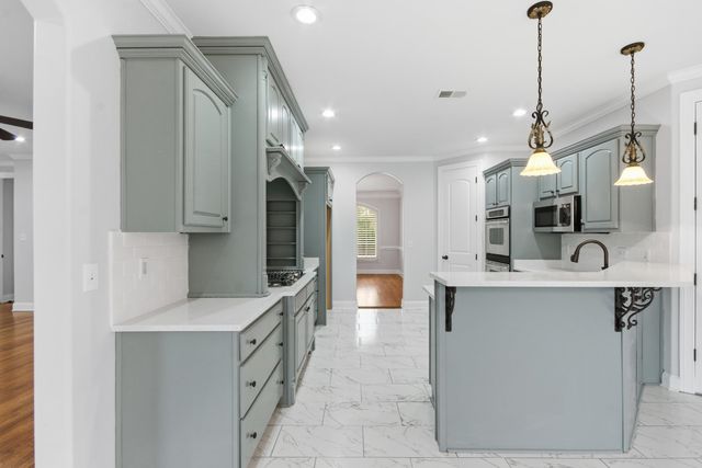 11080 SHELBY POST RD, Collierville, TN 38017