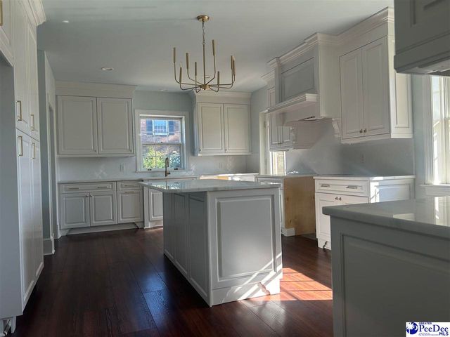 615 E Main St., Lake City, SC 29560