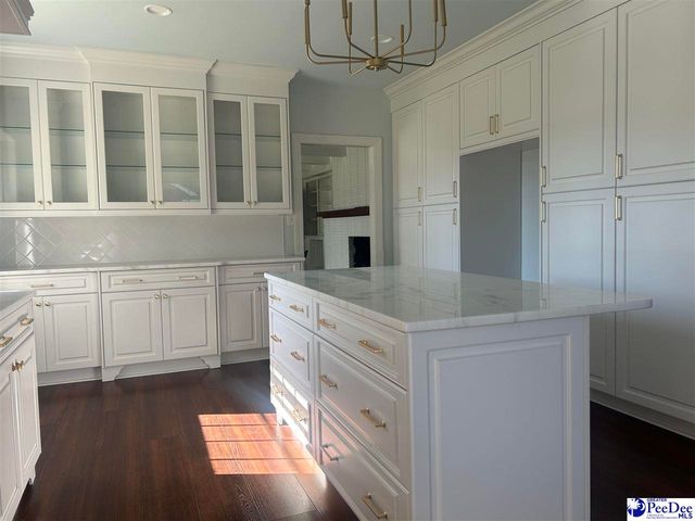 615 E Main St., Lake City, SC 29560