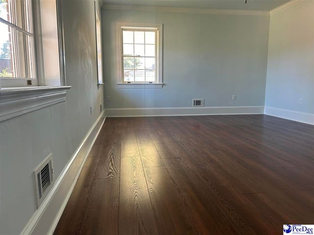 615 E Main St., Lake City, SC 29560