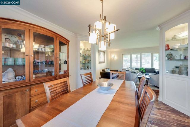 5817 Mitchell Canyon Ct, Clayton, CA 94517