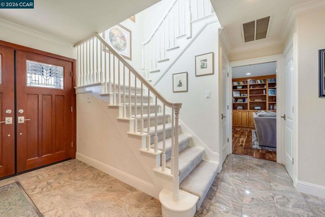 5817 Mitchell Canyon Ct, Clayton, CA 94517