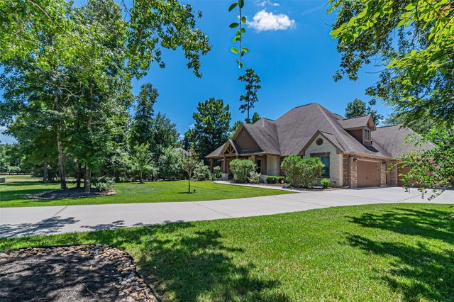 8970 Navigation Circle, Montgomery, TX 77316