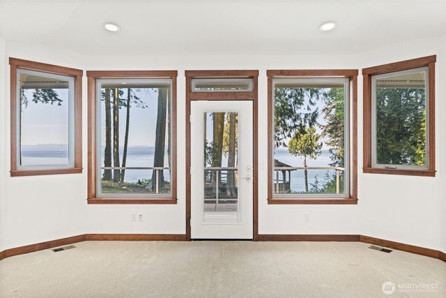 894 Freshwater Park, Port Angeles, WA 98363