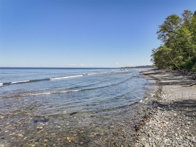 894 Freshwater Park, Port Angeles, WA 98363