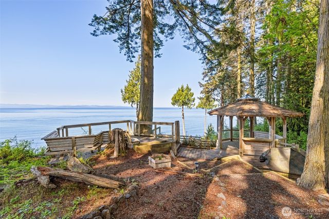 894 Freshwater Park, Port Angeles, WA 98363