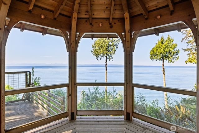 894 Freshwater Park, Port Angeles, WA 98363