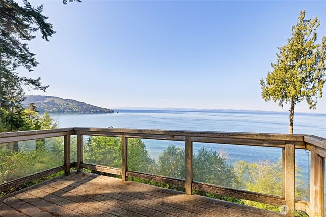 894 Freshwater Park, Port Angeles, WA 98363