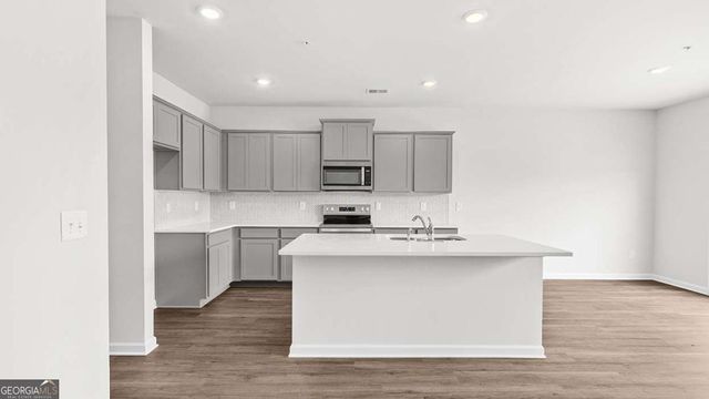 224 Sound Circle, Stockbridge, GA 30281