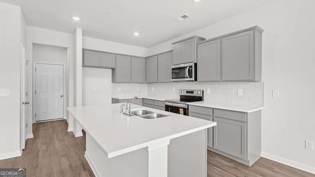 224 Sound Circle, Stockbridge, GA 30281