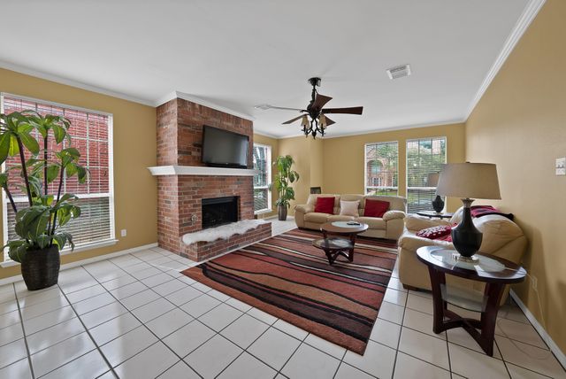 2116 Houlton Lane, Plano, TX 75025