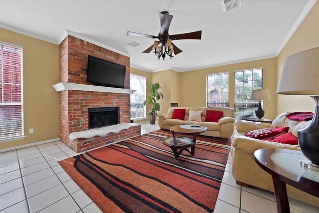 2116 Houlton Lane, Plano, TX 75025
