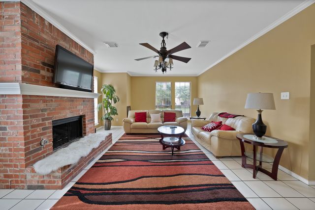 2116 Houlton Lane, Plano, TX 75025