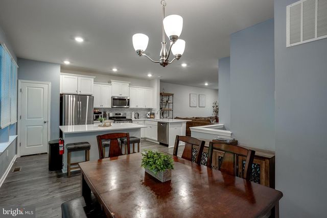 104 LEVIS DR, Mount Holly, NJ 08060