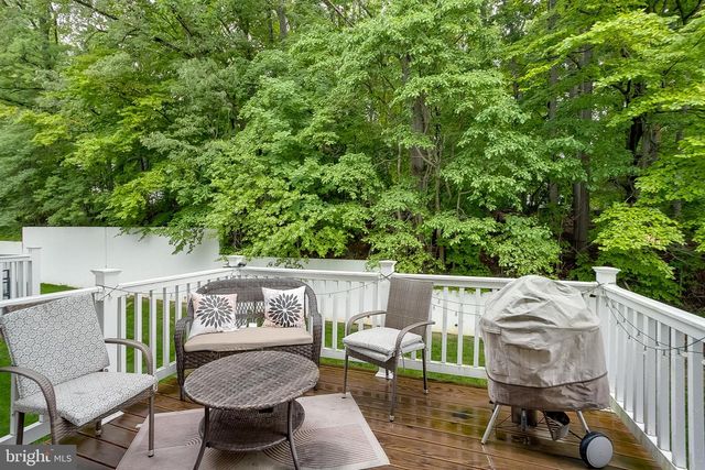 104 LEVIS DR, Mount Holly, NJ 08060