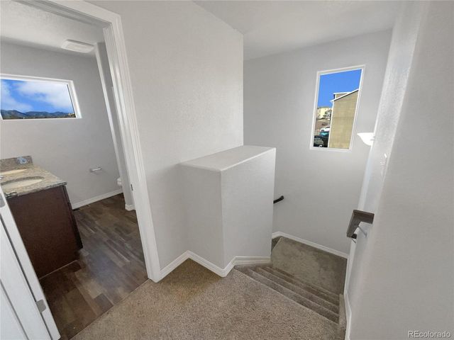 769 Grissom Dr, Colorado Springs, CO 80915