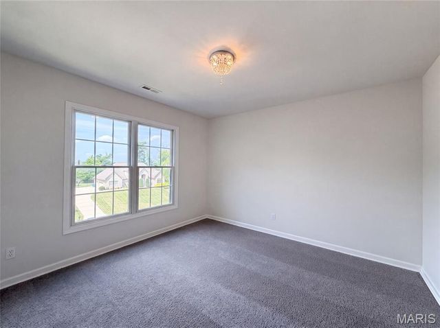 120 Fox Hill Court, Edwardsville, IL 62025