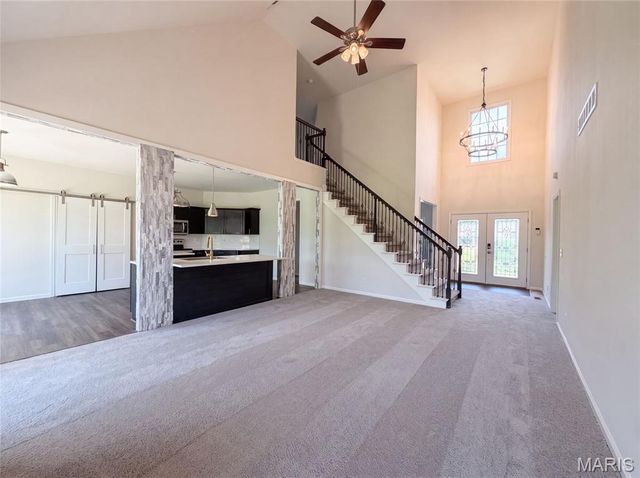 120 Fox Hill Court, Edwardsville, IL 62025