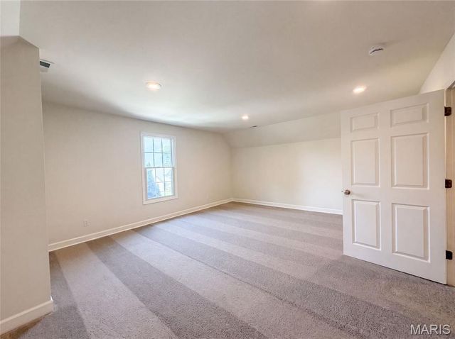 120 Fox Hill Court, Edwardsville, IL 62025