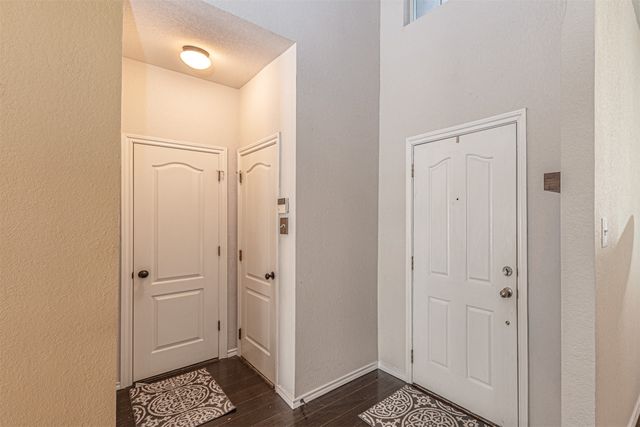 5724 Table Rock Drive, Fort Worth, TX 76131