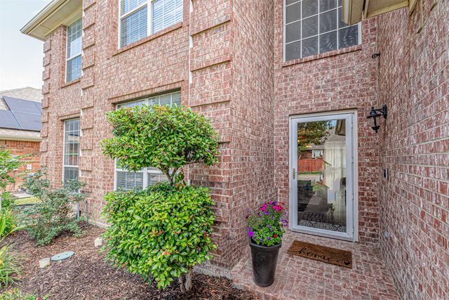 5724 Table Rock Drive, Fort Worth, TX 76131