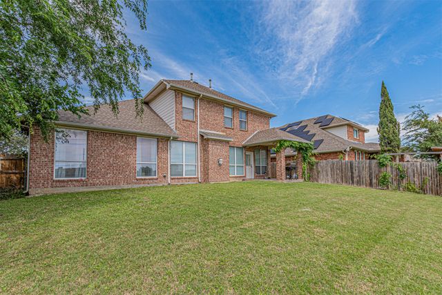 5724 Table Rock Drive, Fort Worth, TX 76131