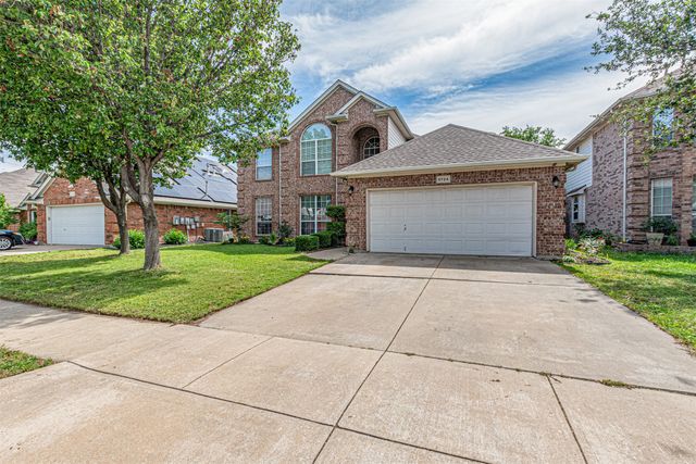5724 Table Rock Drive, Fort Worth, TX 76131