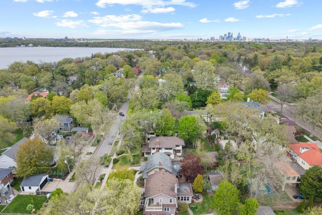 4825 Girard Avenue S, Minneapolis, MN 55419