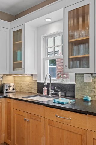 4825 Girard Avenue S, Minneapolis, MN 55419