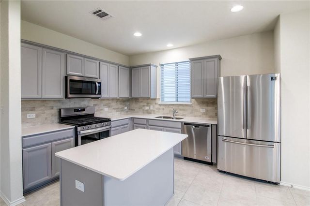 620 Reinhardt BLVD, Georgetown, TX 78626