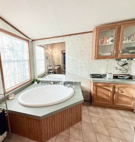 569 O'Neil Road, West Chazy, NY 12992