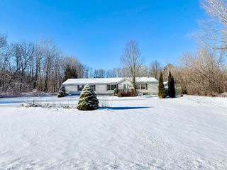 569 O'Neil Road, West Chazy, NY 12992