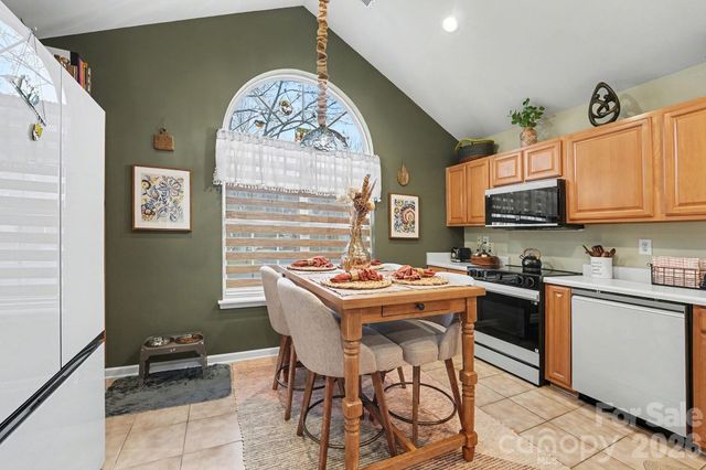 8331 Christmas Court 5401, Charlotte, NC 28216