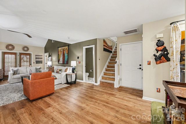 8331 Christmas Court 5401, Charlotte, NC 28216