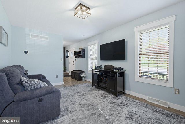 1001 FIELDSTONE CT, Lancaster, PA 17603