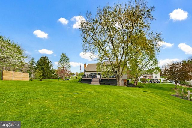 1001 FIELDSTONE CT, Lancaster, PA 17603