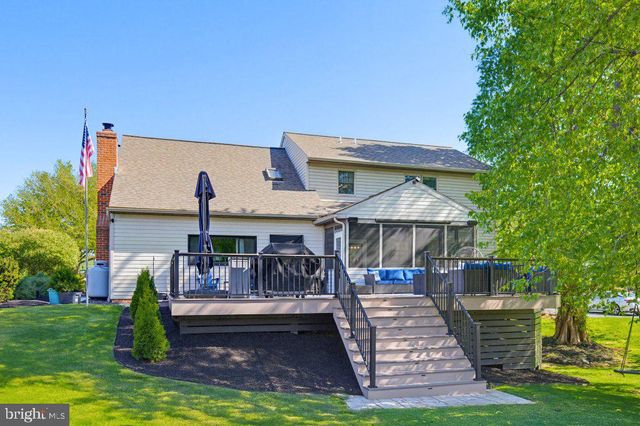 1001 FIELDSTONE CT, Lancaster, PA 17603