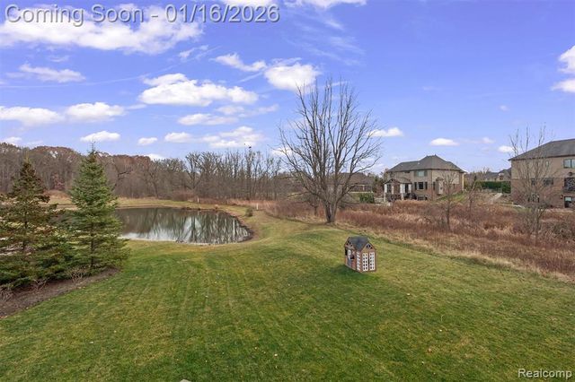 3575 Royal Berkshire Lane, Oakland, MI 48363