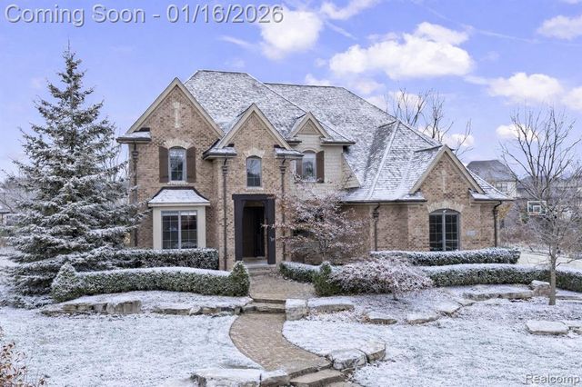 3575 Royal Berkshire Lane, Oakland, MI 48363